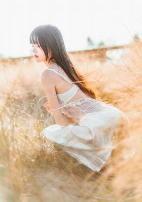 白富美浴室玩奴三部曲_1080高清视频播放