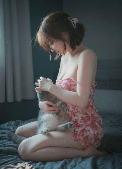 横恋母下_4K免费观看电视剧