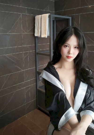 秋霞妈妈的朋友_4K免费电视剧