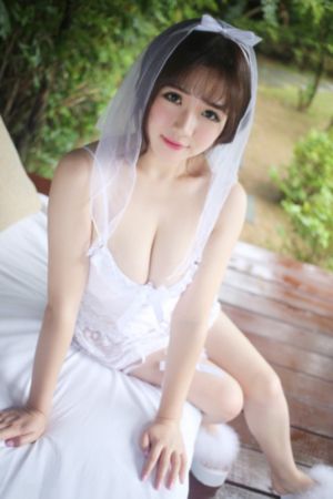 大胸的女大学生_BD国语手机免费观看完整