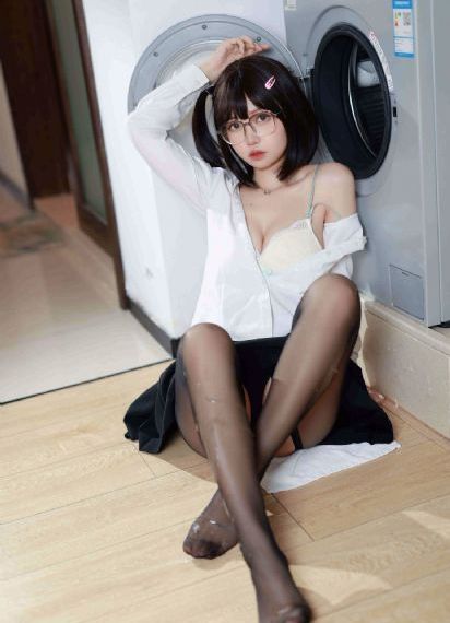 一边亲着一面膜下奶_影视大全视频