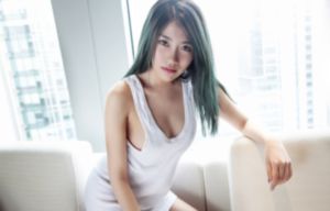 人人舔人人射_剧情片免费播放