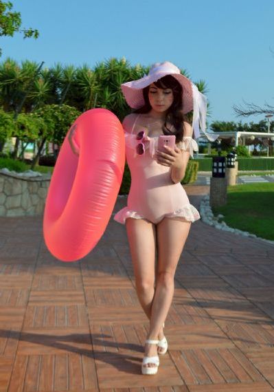 韩剧一边面膜_BD韩语在线手机播放