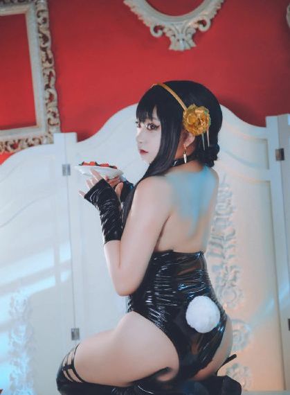 斗罗大陆动漫免费观看_十万网红美女美酱